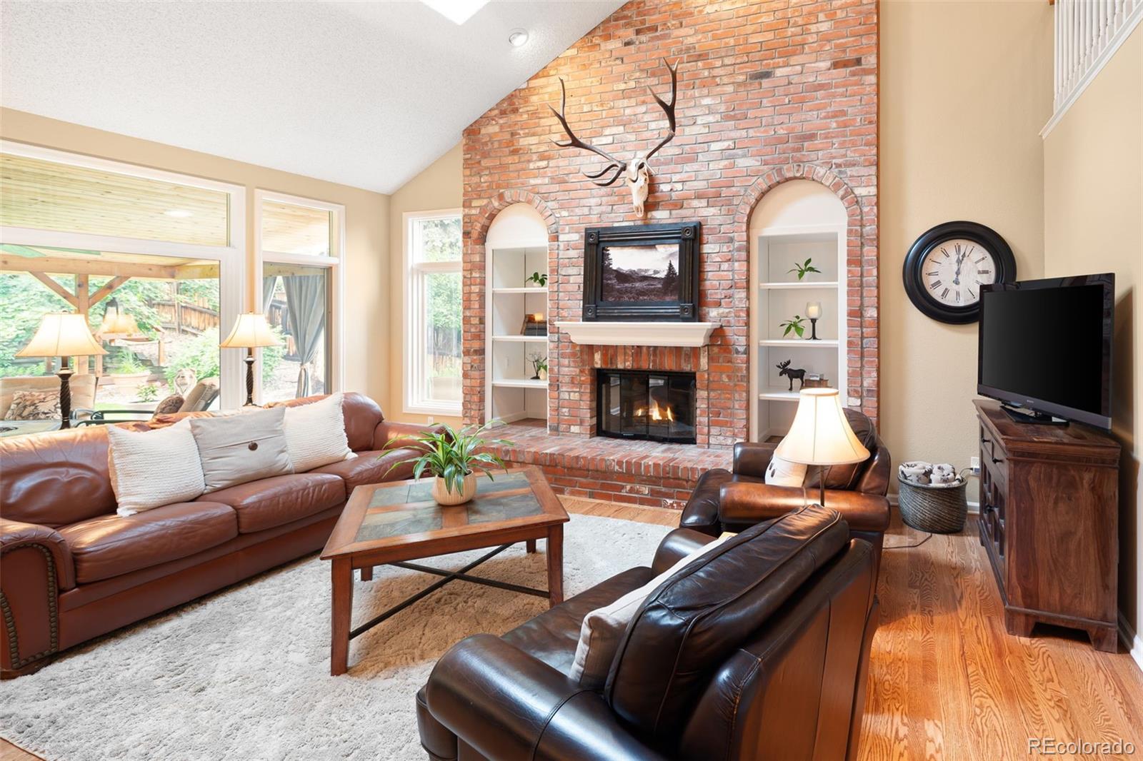MLS Image #12 for 930 w dry creek road,littleton, Colorado