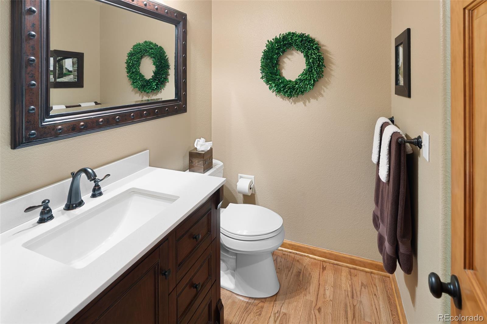 MLS Image #19 for 930 w dry creek road,littleton, Colorado