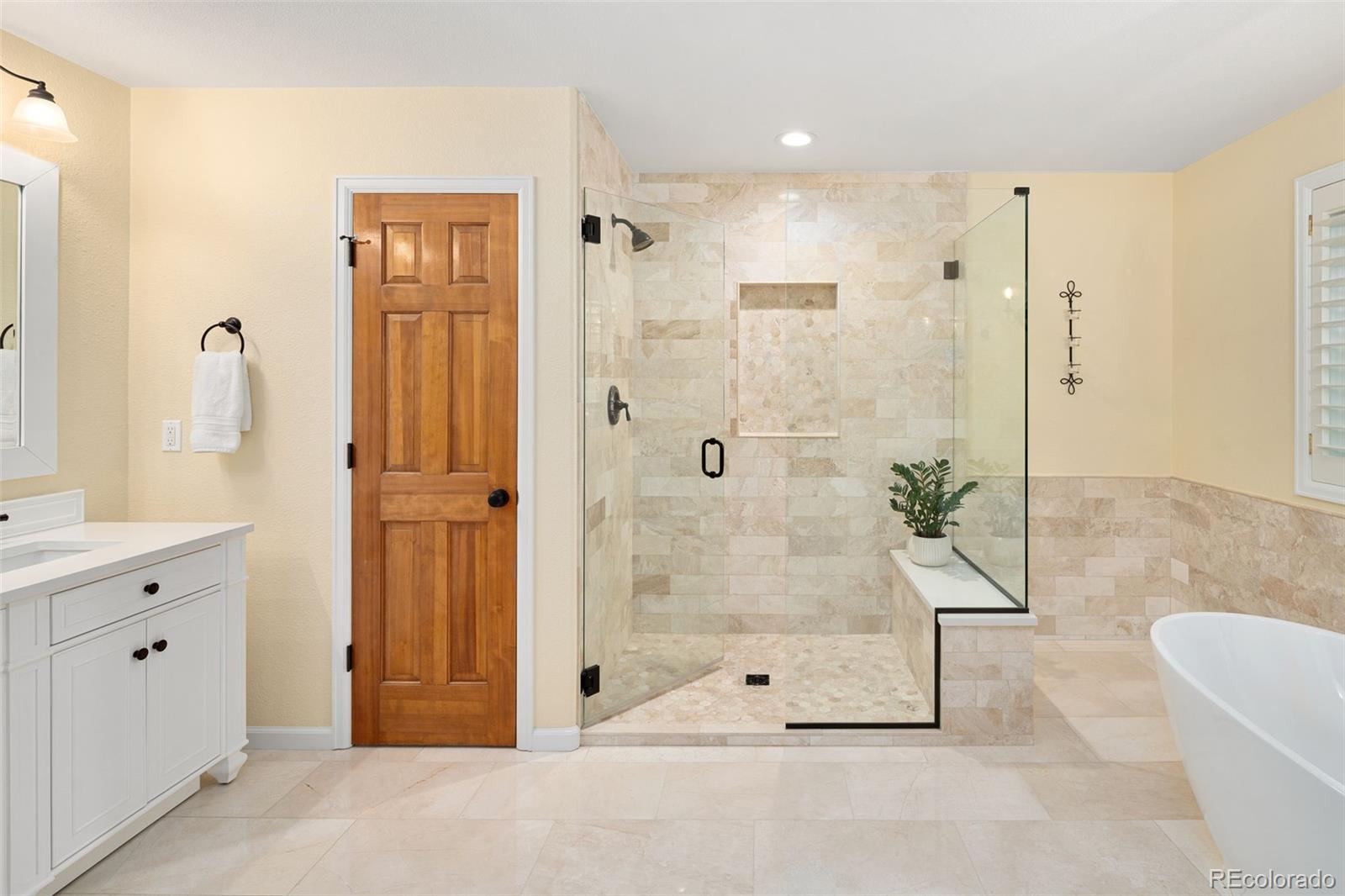 MLS Image #24 for 930 w dry creek road,littleton, Colorado
