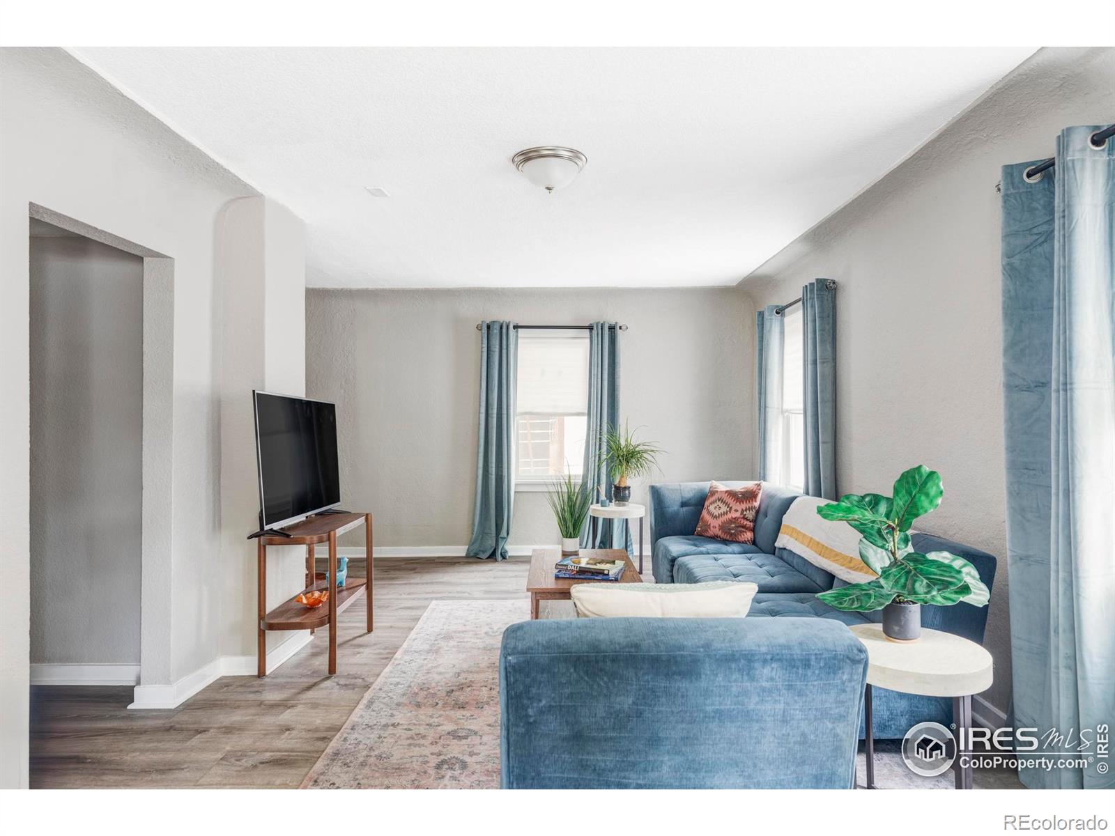 MLS Image #3 for 2565  pierce street,lakewood, Colorado