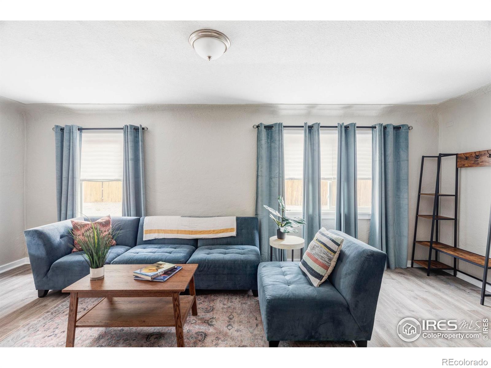 MLS Image #4 for 2565  pierce street,lakewood, Colorado