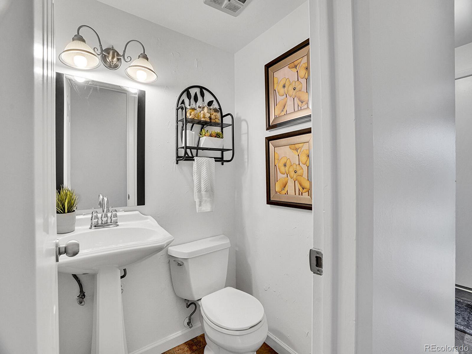 MLS Image #23 for 4670 e euclid circle,centennial, Colorado
