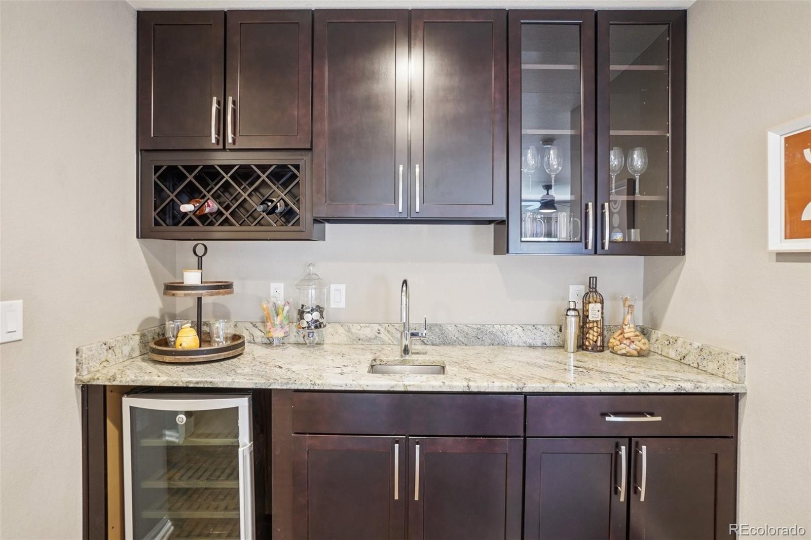 MLS Image #20 for 1557 s dallas circle,denver, Colorado