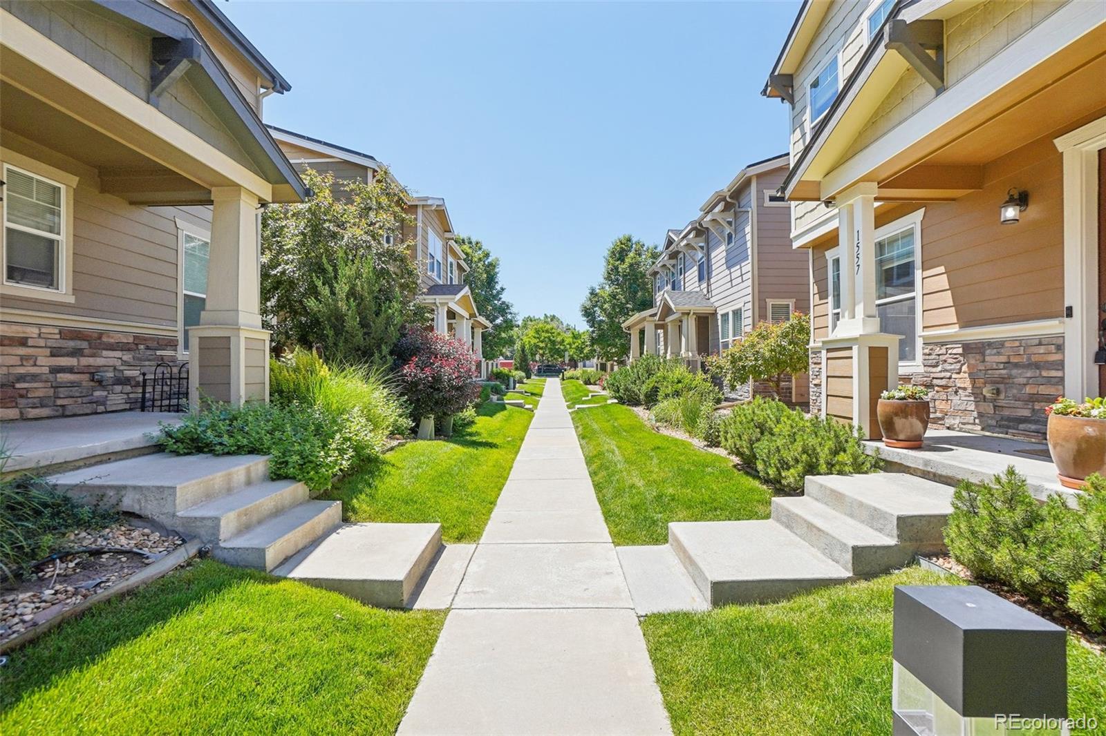 MLS Image #3 for 1557 s dallas circle,denver, Colorado