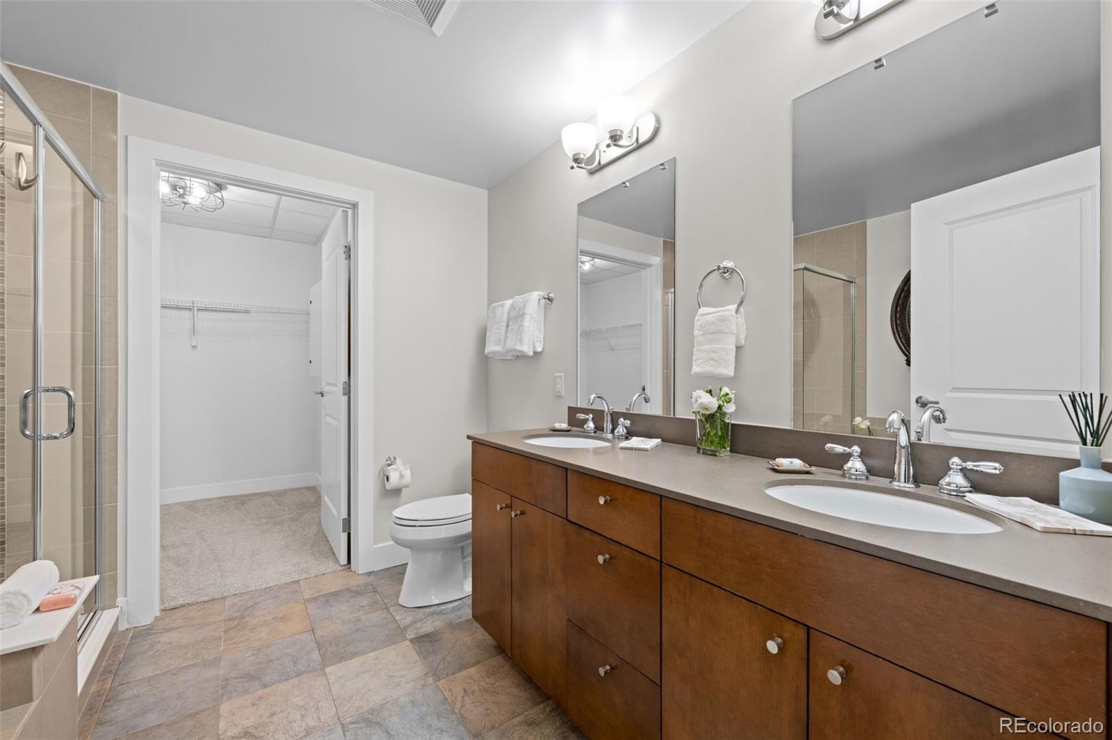 MLS Image #18 for 2001  lincoln street,denver, Colorado