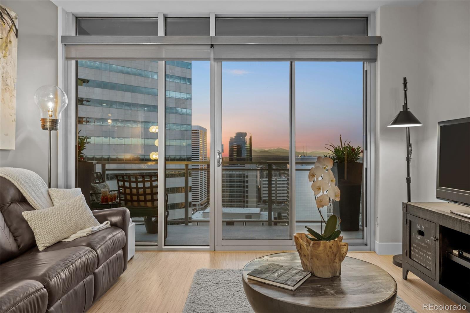 MLS Image #2 for 2001  lincoln street,denver, Colorado