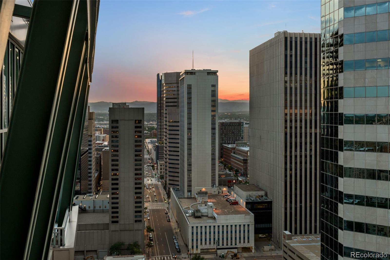 MLS Image #25 for 2001  lincoln street,denver, Colorado