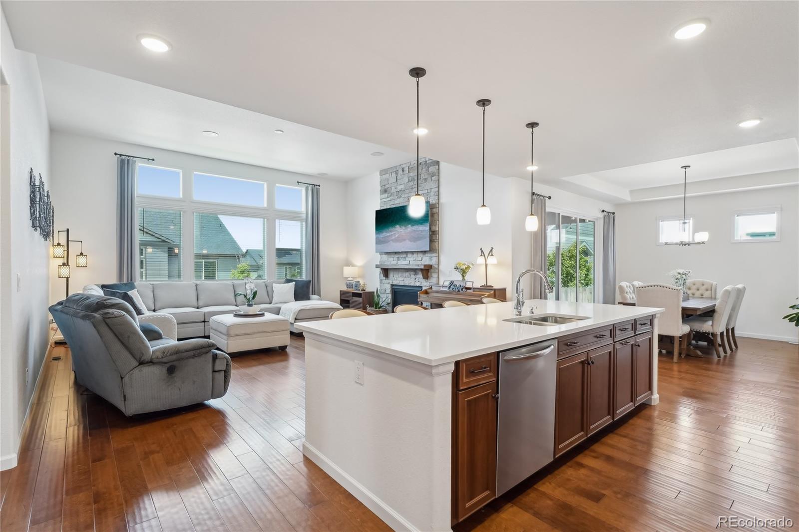 MLS Image #5 for 15987 e 115th place,commerce city, Colorado