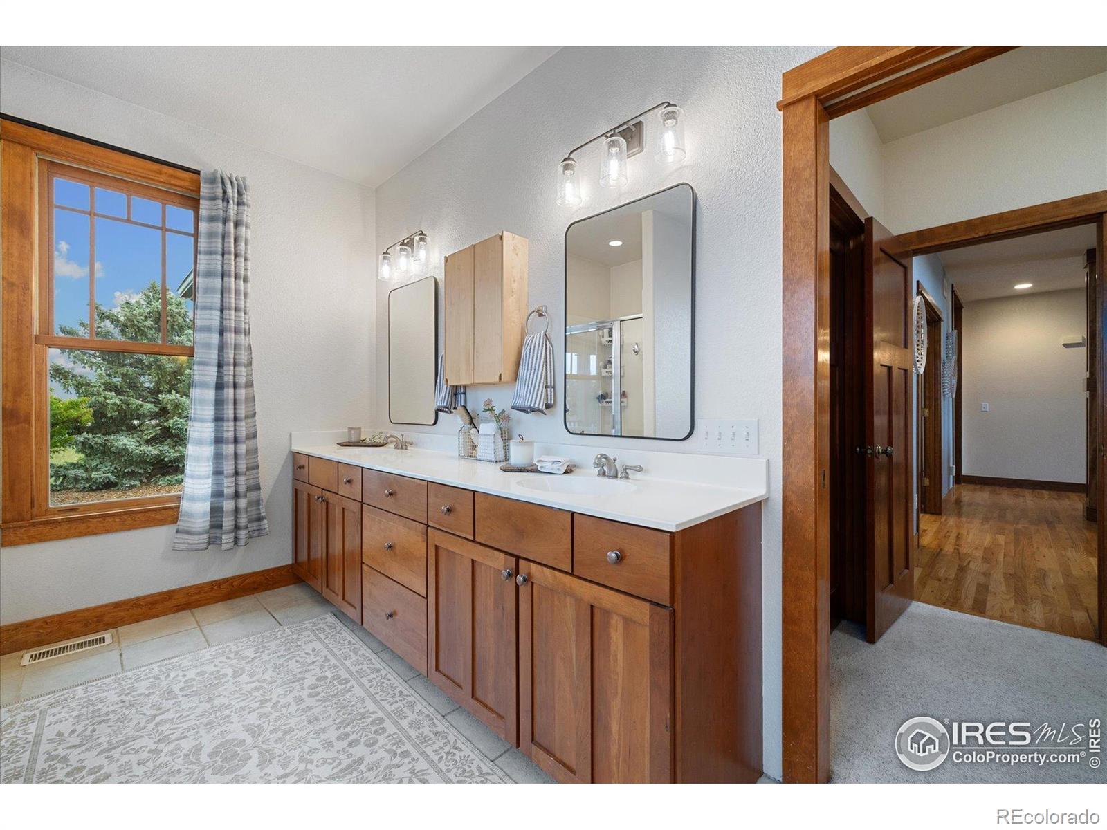 MLS Image #18 for 1625  peak lane,erie, Colorado