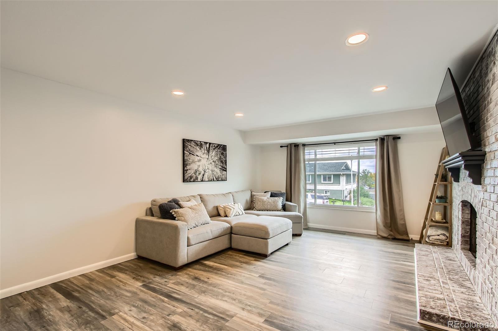 MLS Image #6 for 2176 s welch circle,lakewood, Colorado