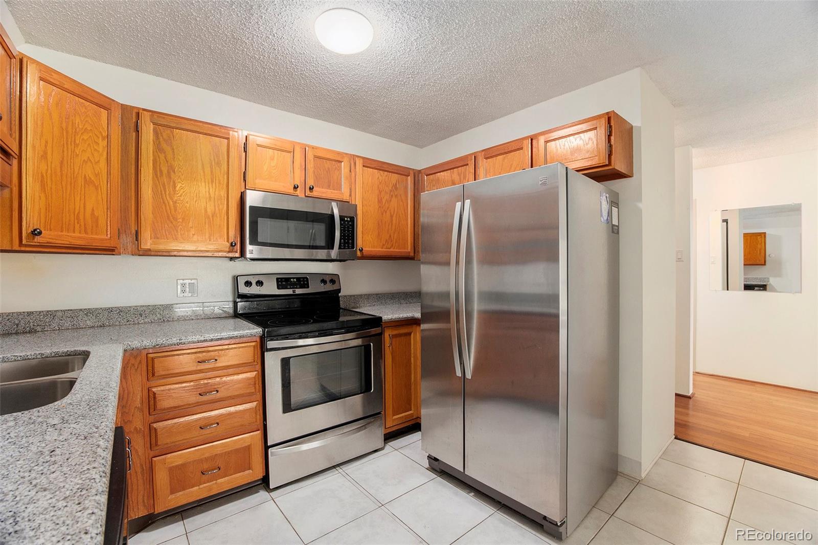 MLS Image #4 for 3144 s wheeling way,aurora, Colorado