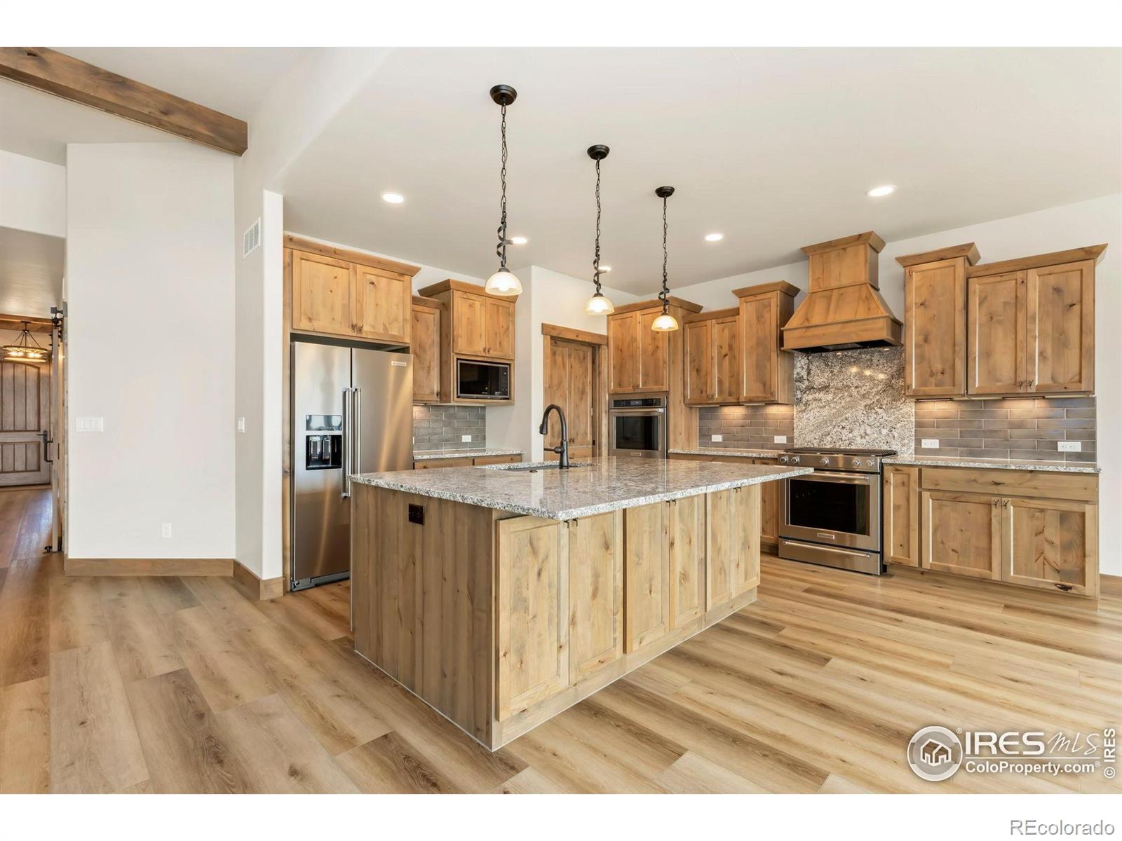 MLS Image #13 for 1920  country drive,frederick, Colorado