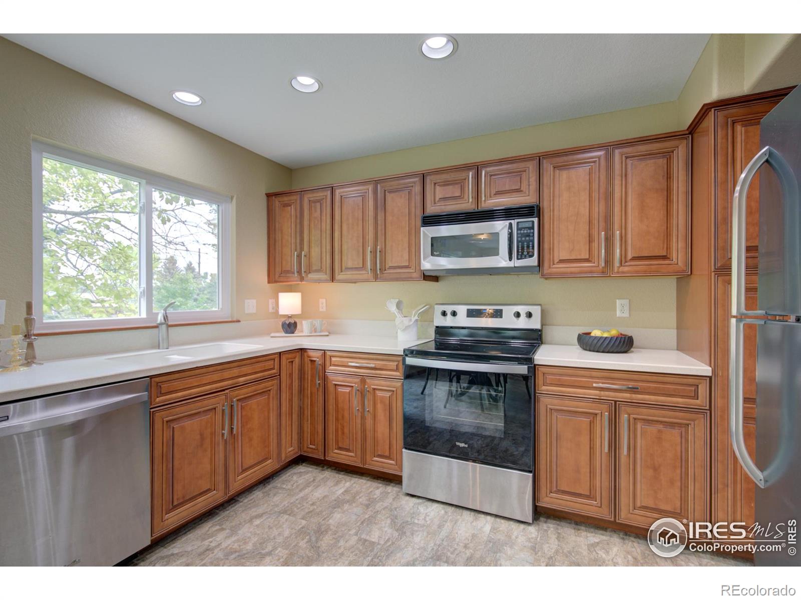 MLS Image #11 for 804  nelson park lane,longmont, Colorado