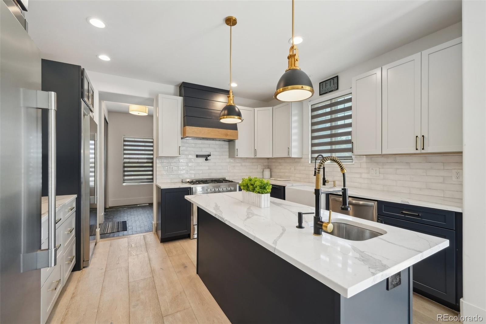MLS Image #12 for 21434 e greenwood place,aurora, Colorado