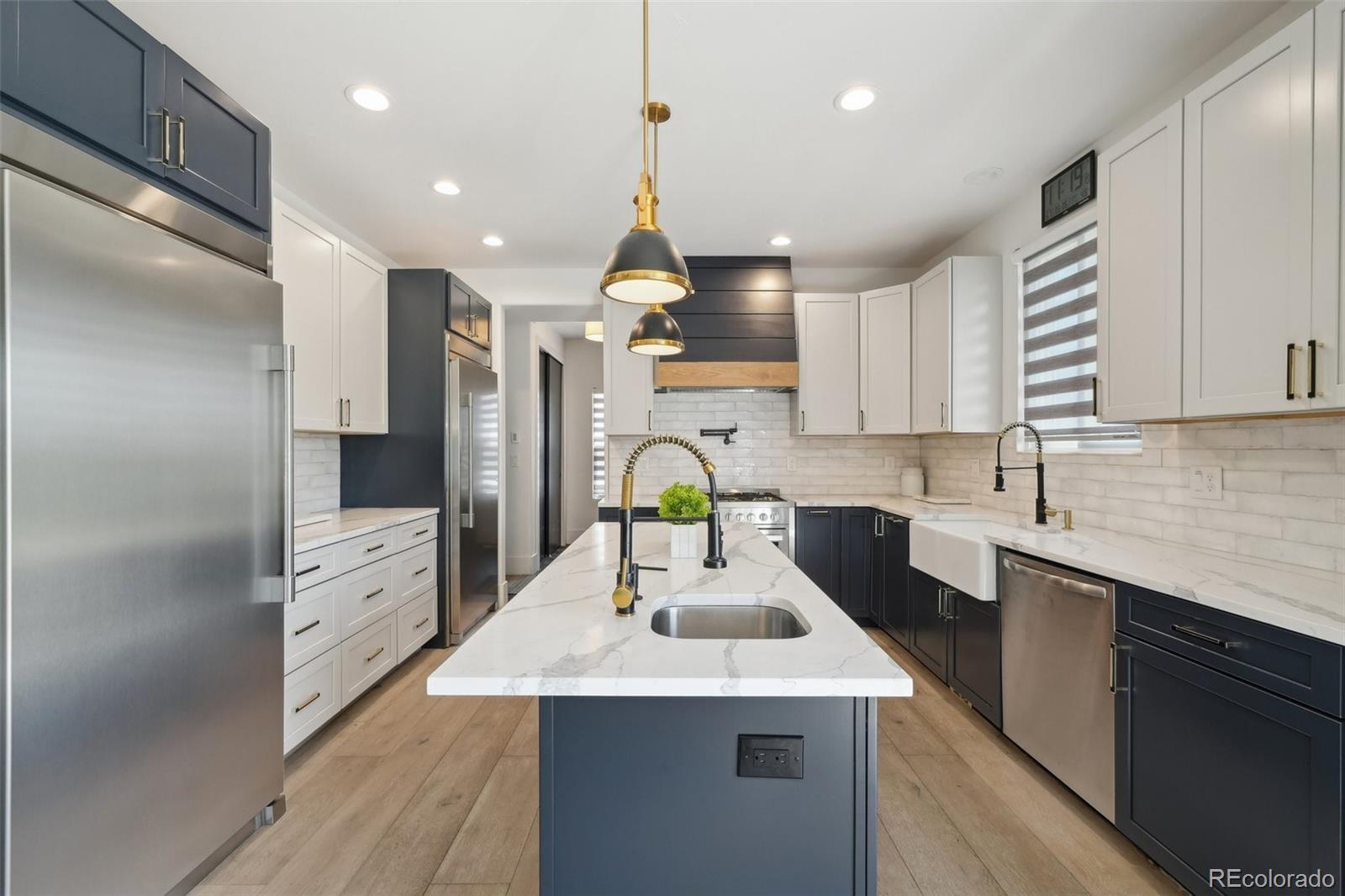 MLS Image #13 for 21434 e greenwood place,aurora, Colorado