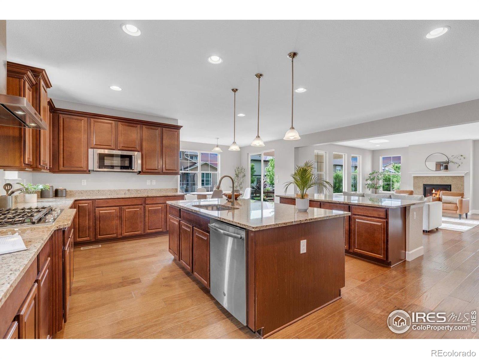 MLS Image #11 for 2264  front range road,erie, Colorado