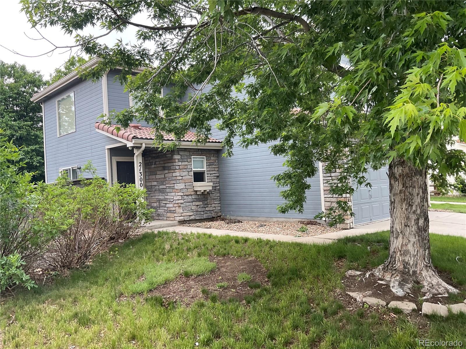 MLS Image #10 for 21300 e 42nd avenue,denver, Colorado