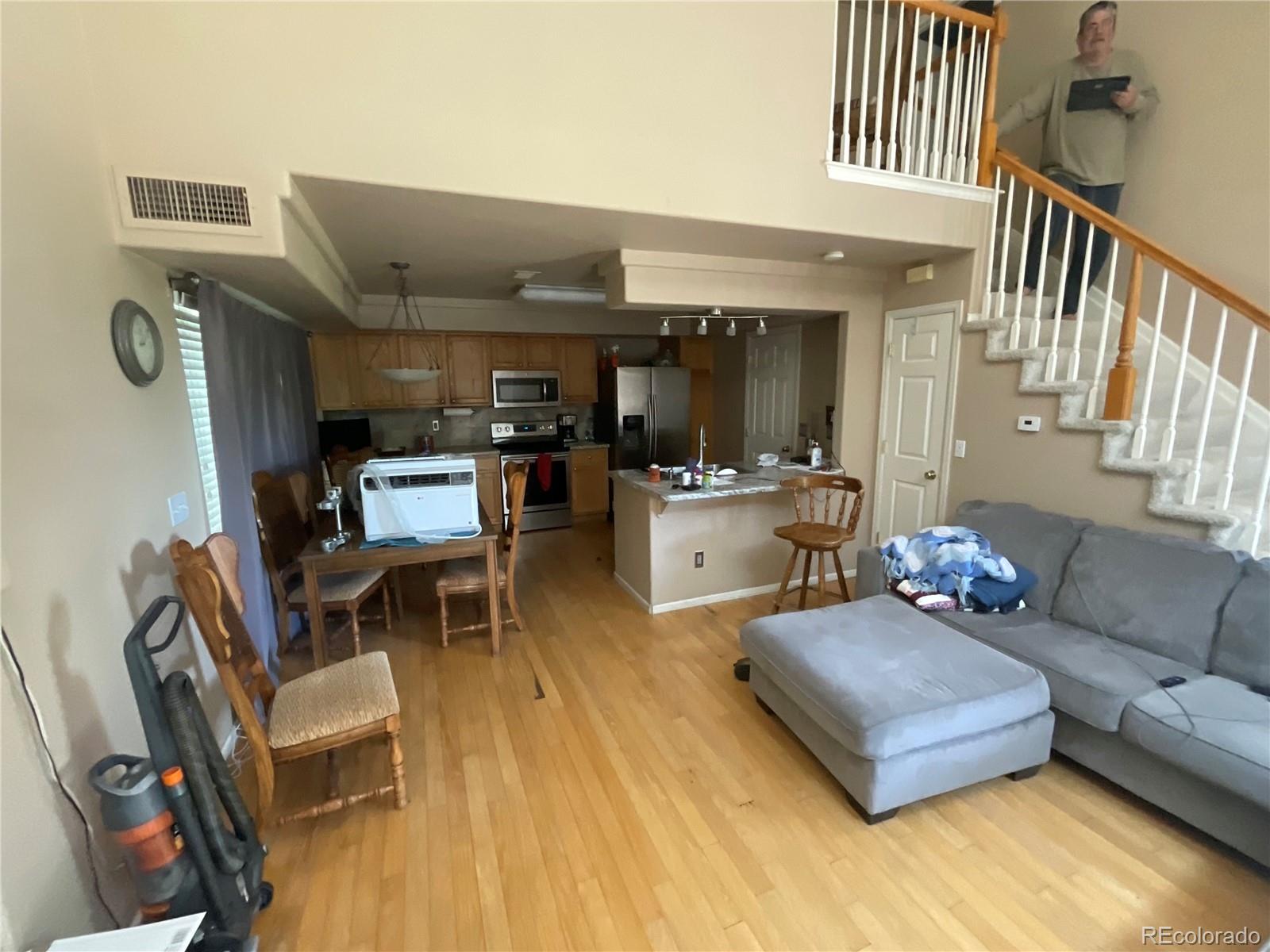 MLS Image #15 for 21300 e 42nd avenue,denver, Colorado