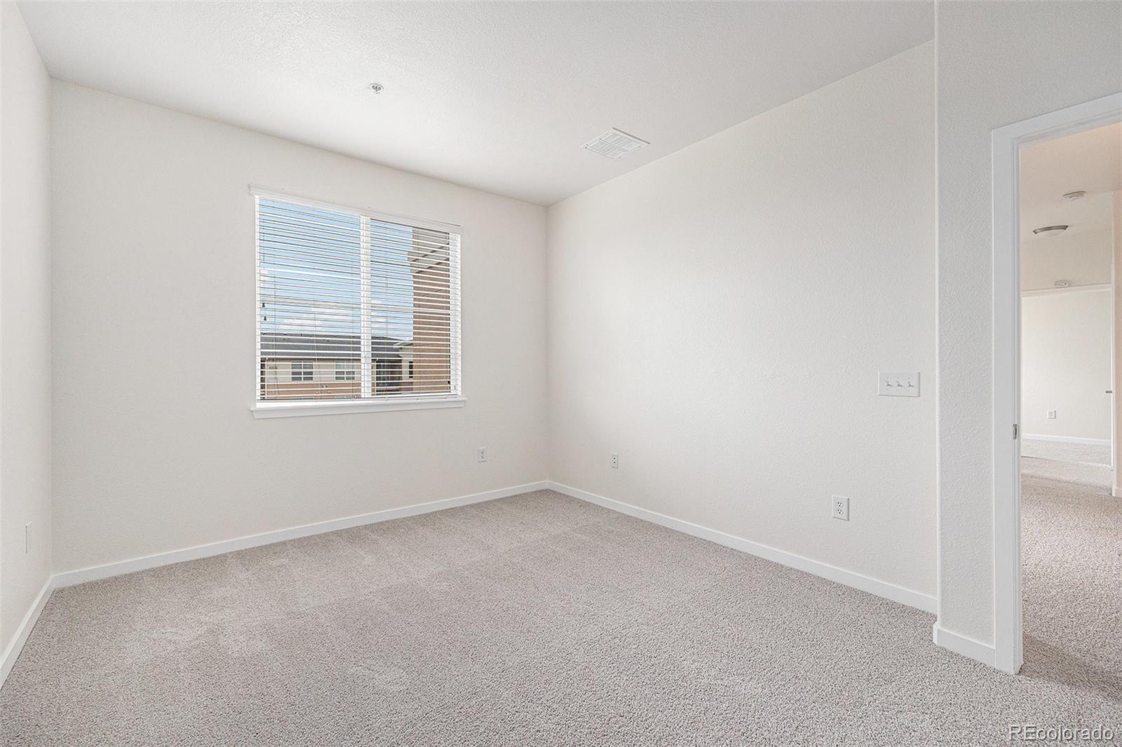 MLS Image #7 for 4100  albion street,denver, Colorado