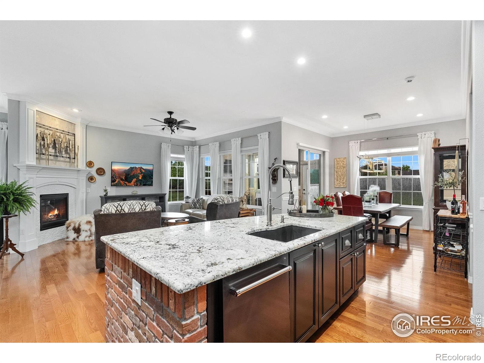 MLS Image #12 for 2038  vineyard drive,windsor, Colorado