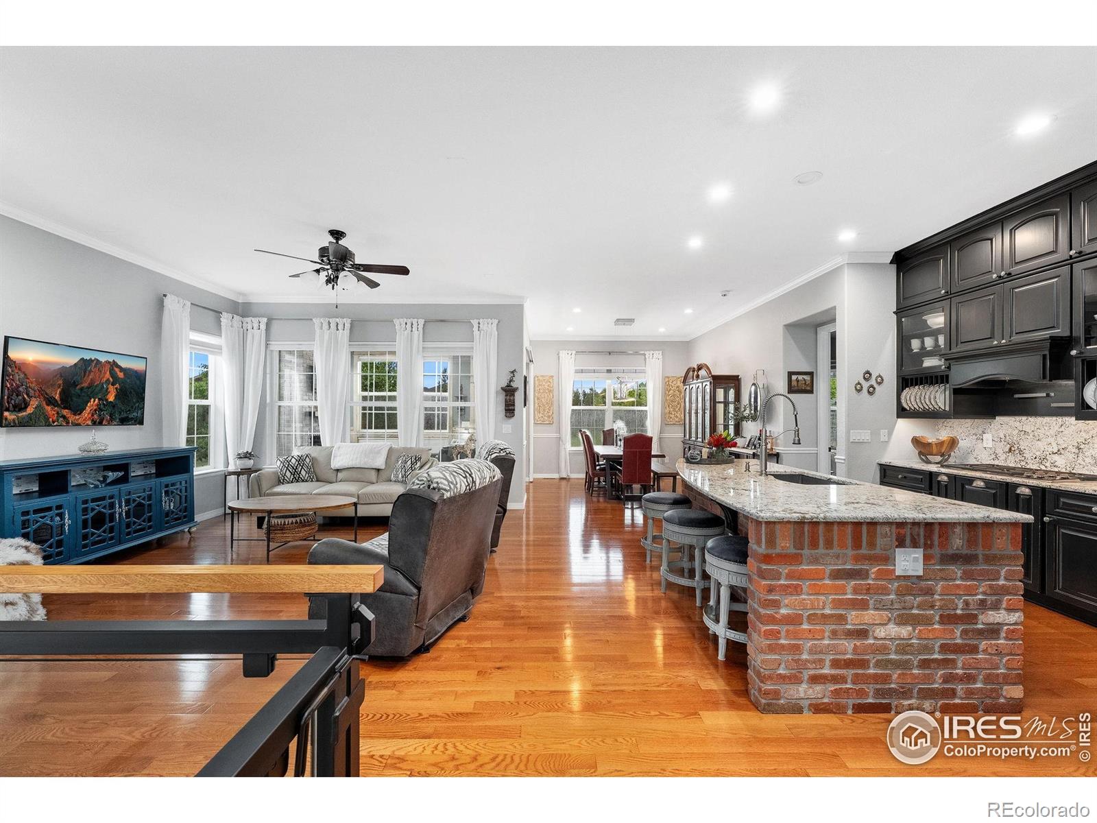 MLS Image #8 for 2038  vineyard drive,windsor, Colorado