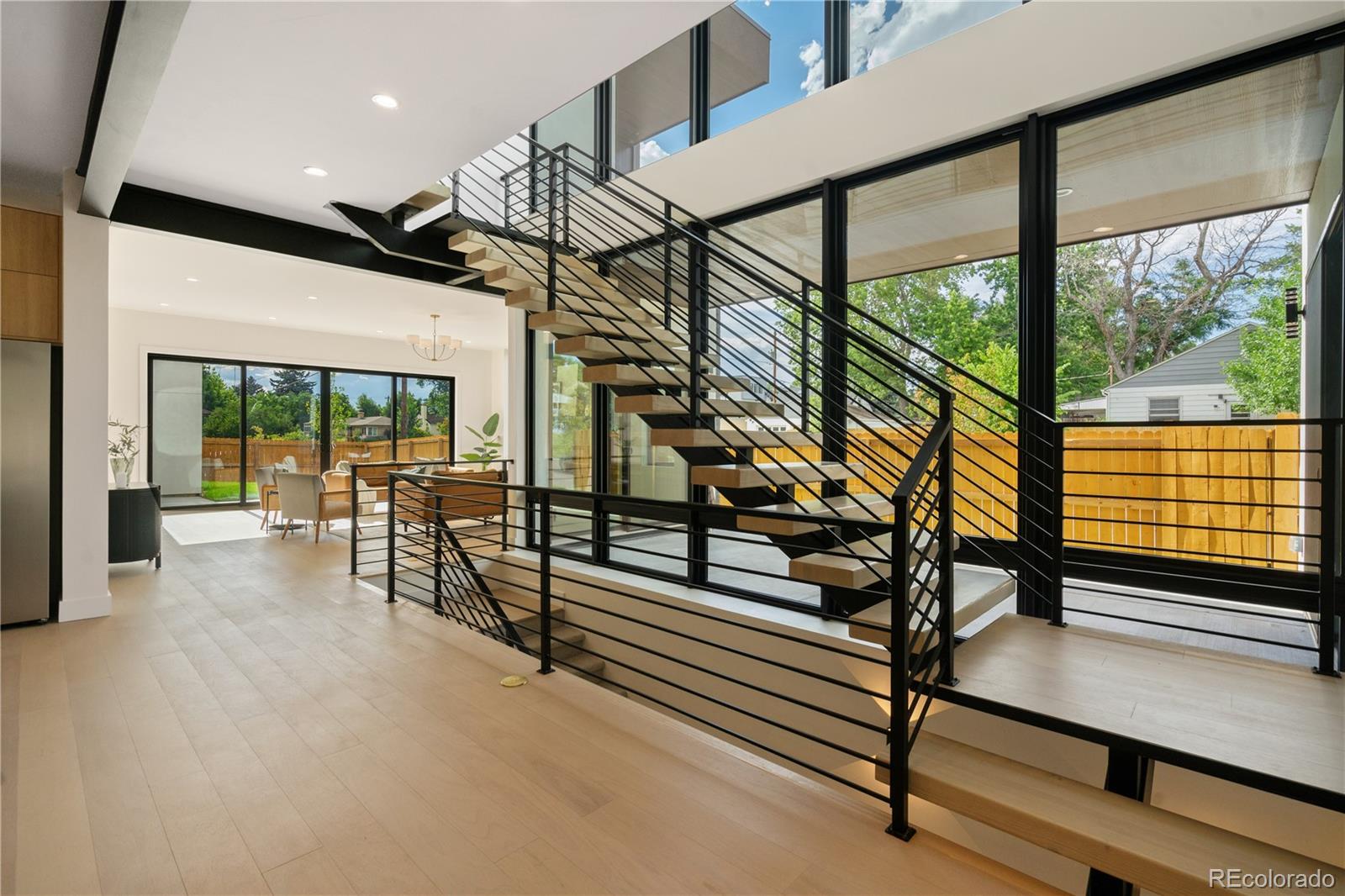 MLS Image #13 for 1601 s columbine street,denver, Colorado