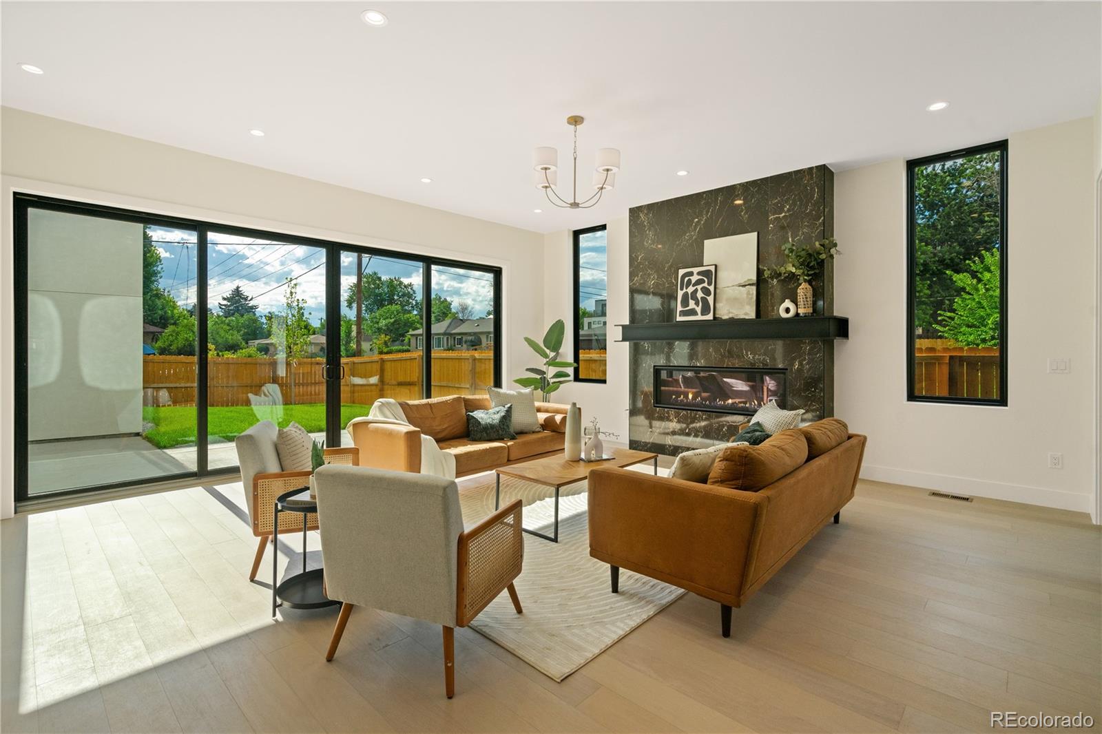 MLS Image #18 for 1601 s columbine street,denver, Colorado