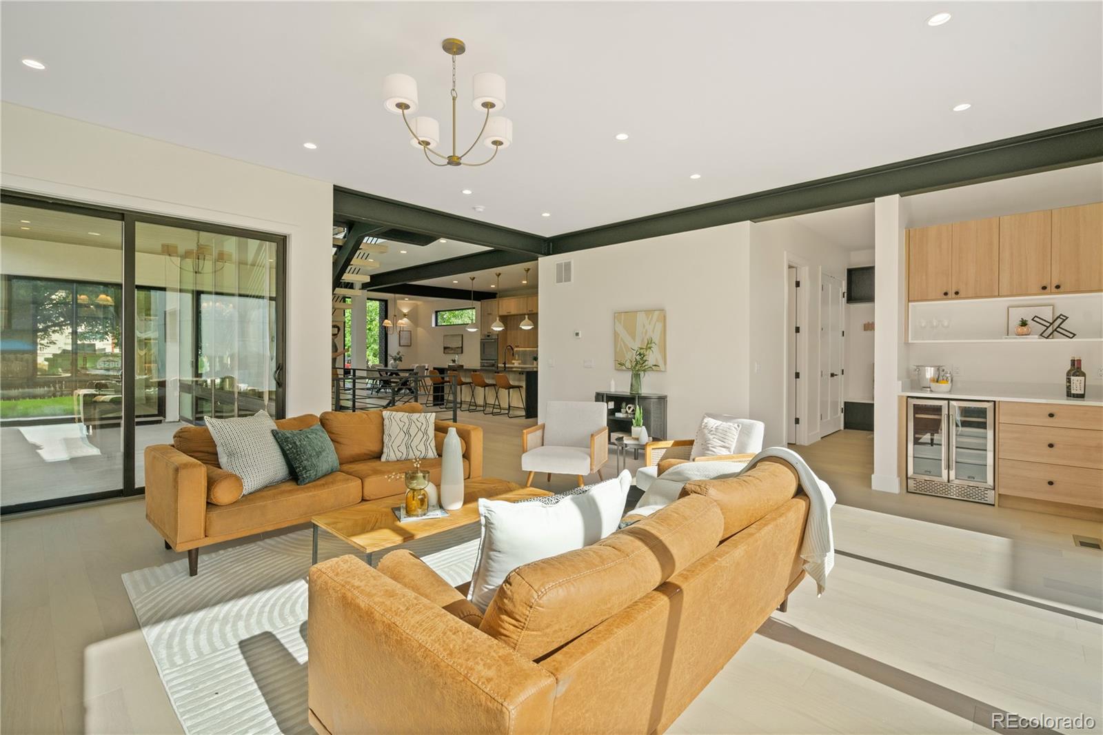 MLS Image #21 for 1601 s columbine street,denver, Colorado
