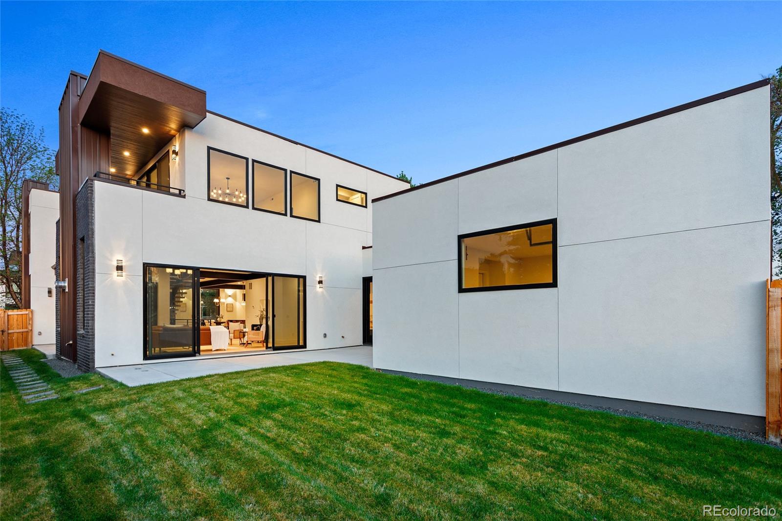 MLS Image #46 for 1601 s columbine street,denver, Colorado