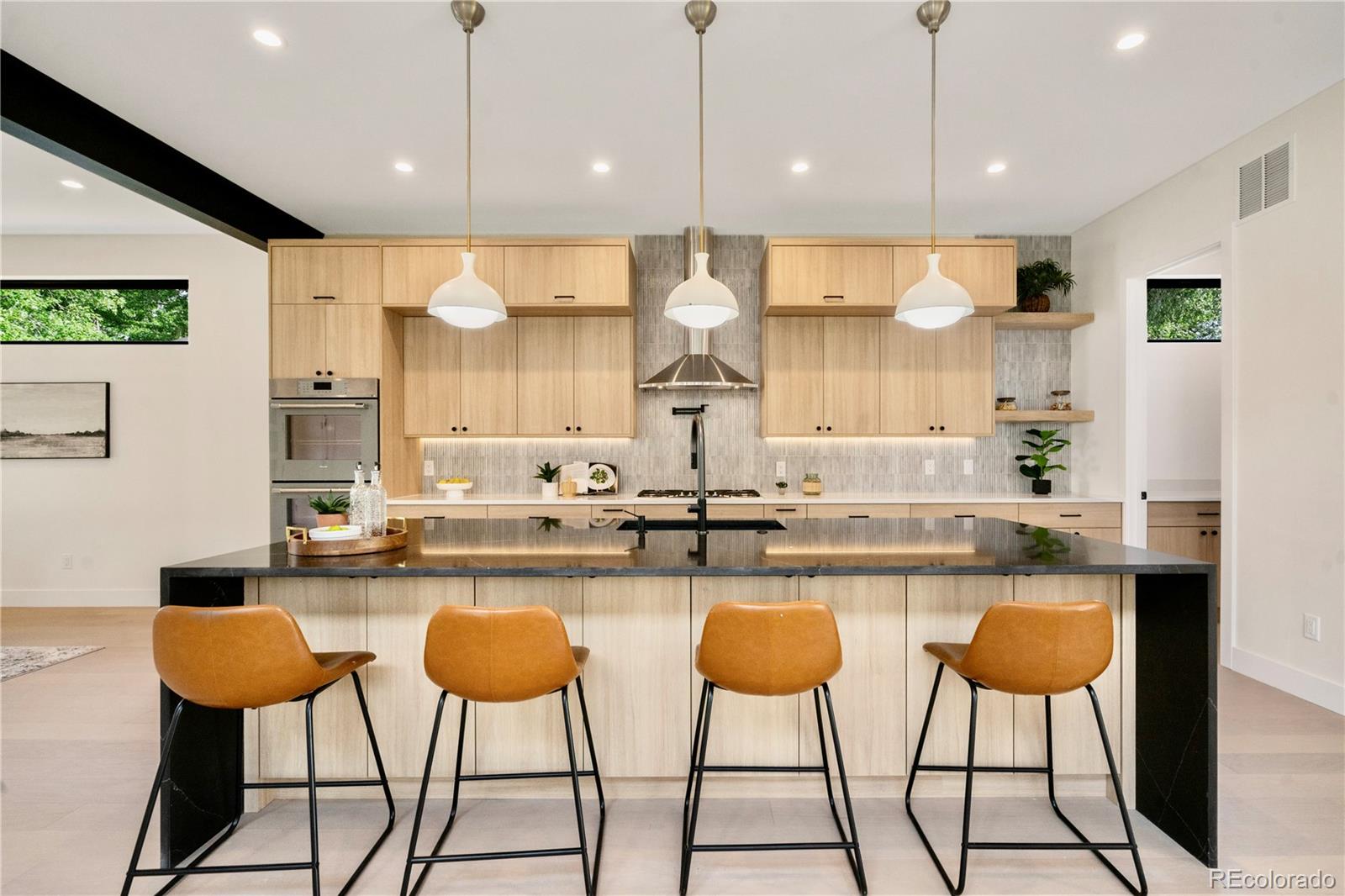 MLS Image #6 for 1601 s columbine street,denver, Colorado