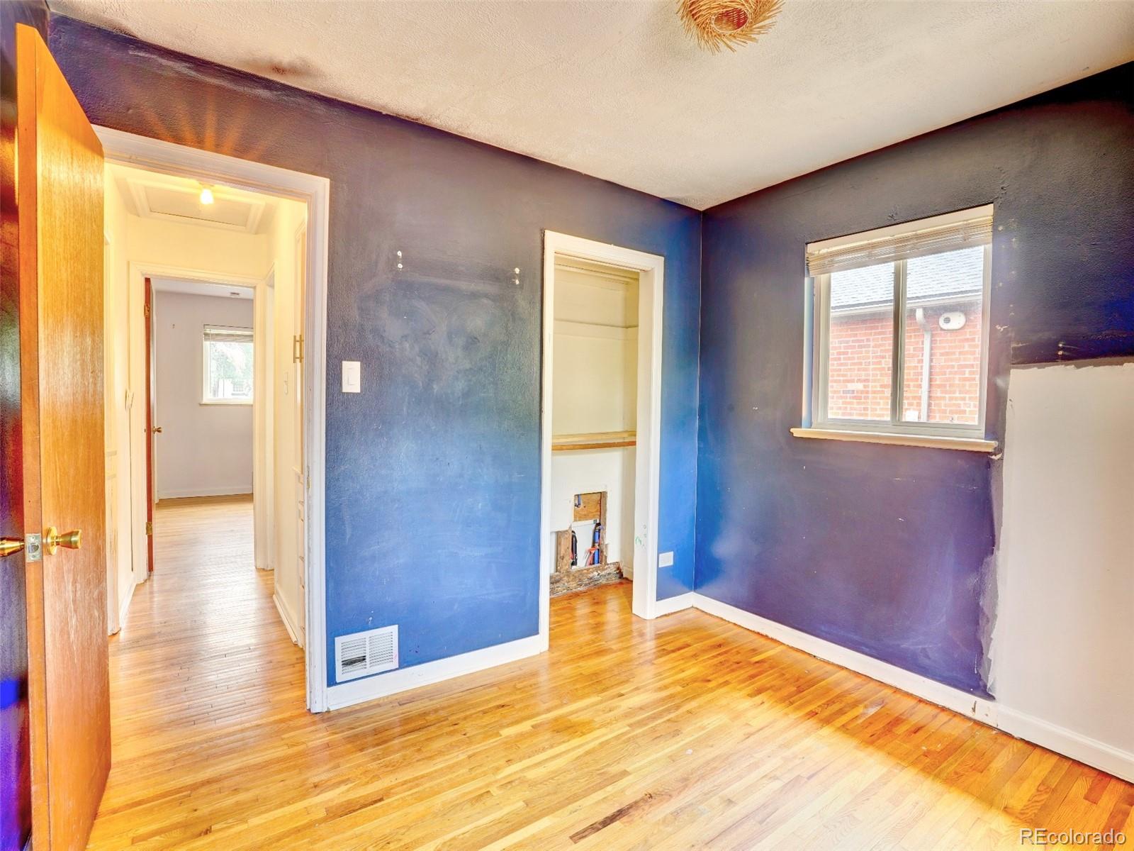 MLS Image #13 for 1600  xanthia street,denver, Colorado