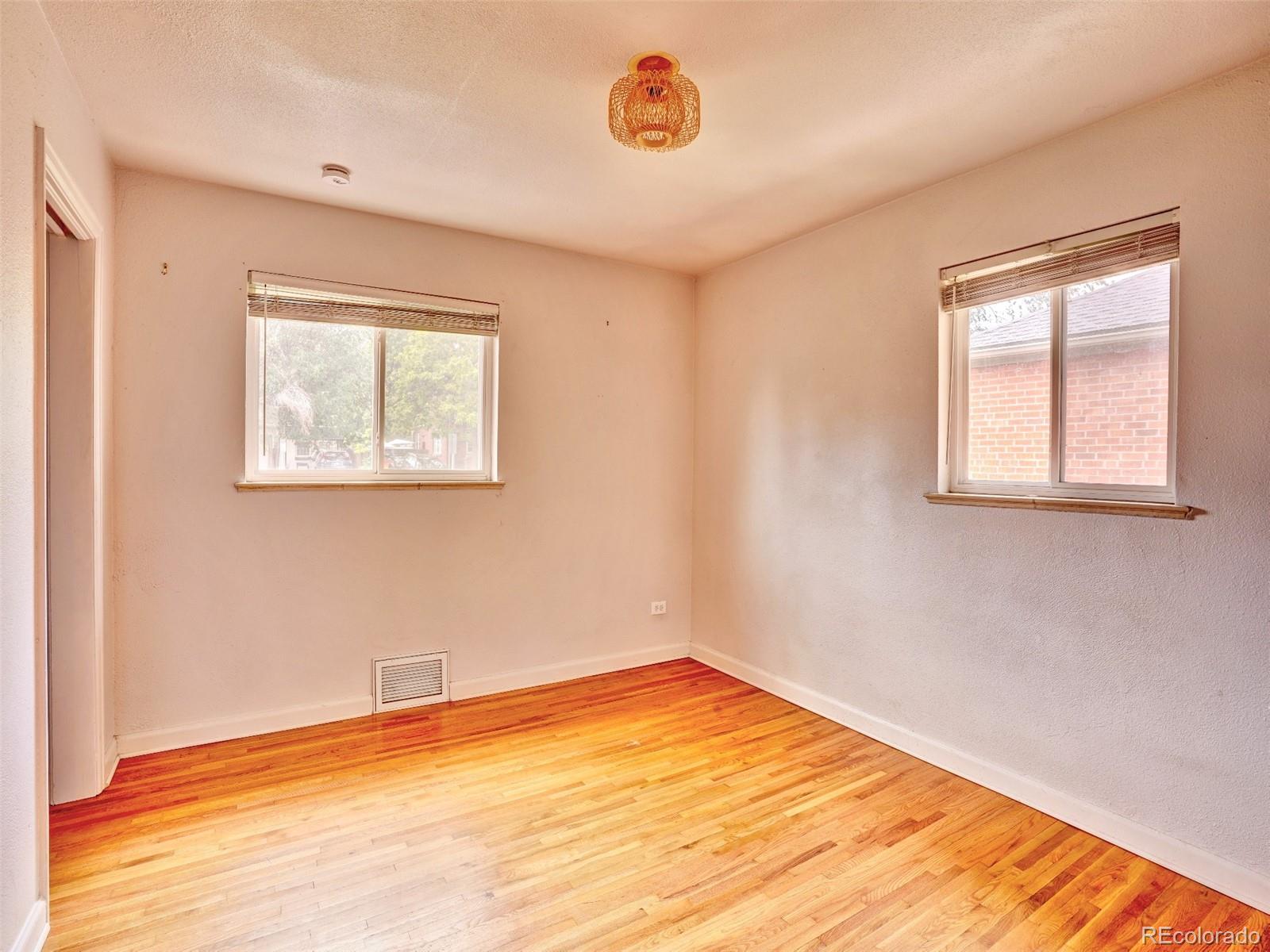 MLS Image #14 for 1600  xanthia street,denver, Colorado
