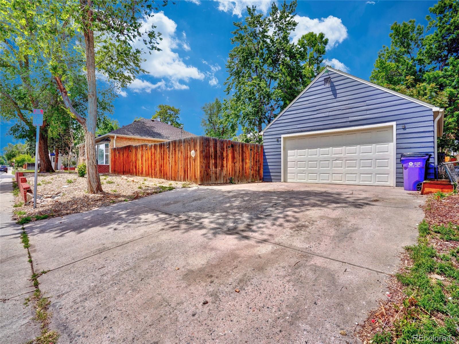MLS Image #19 for 1600  xanthia street,denver, Colorado