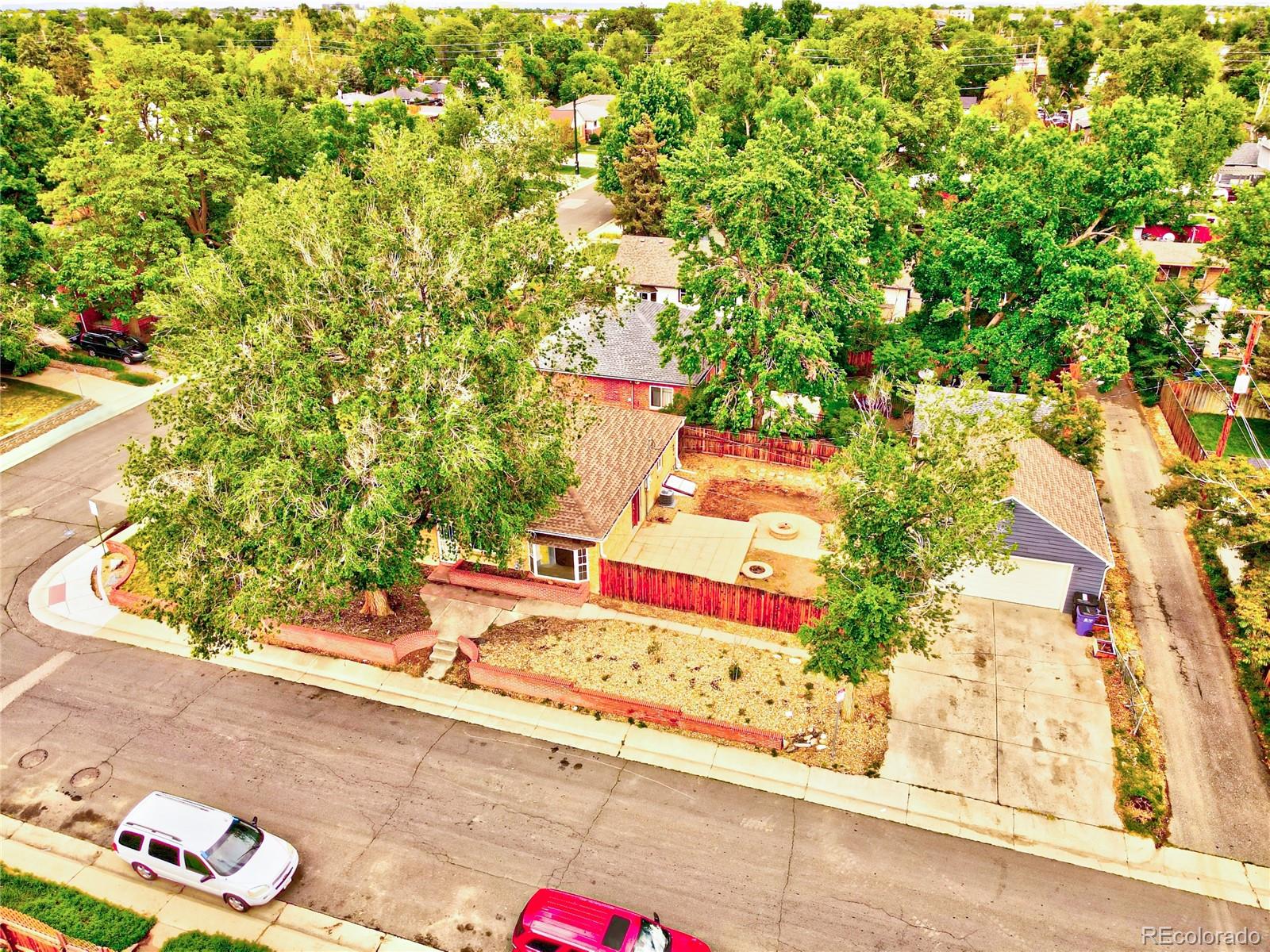 MLS Image #29 for 1600  xanthia street,denver, Colorado
