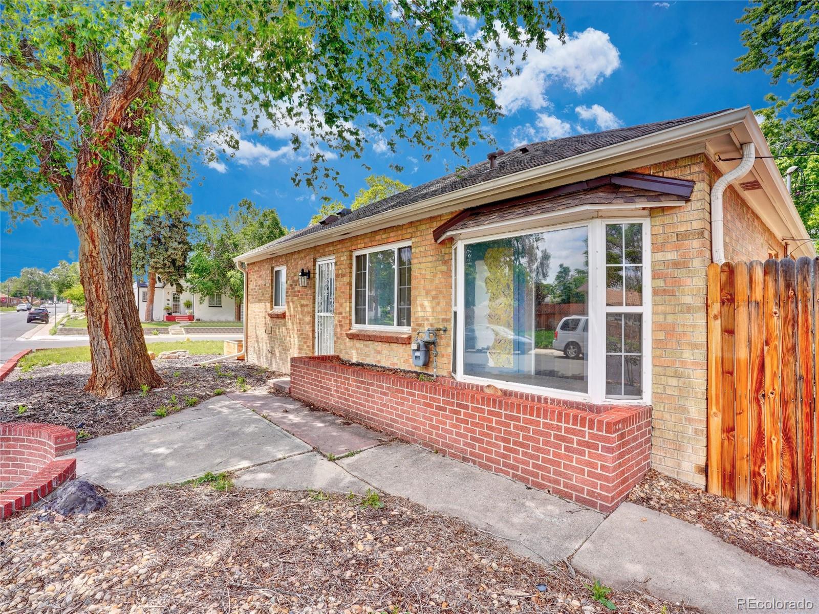 MLS Image #4 for 1600  xanthia street,denver, Colorado