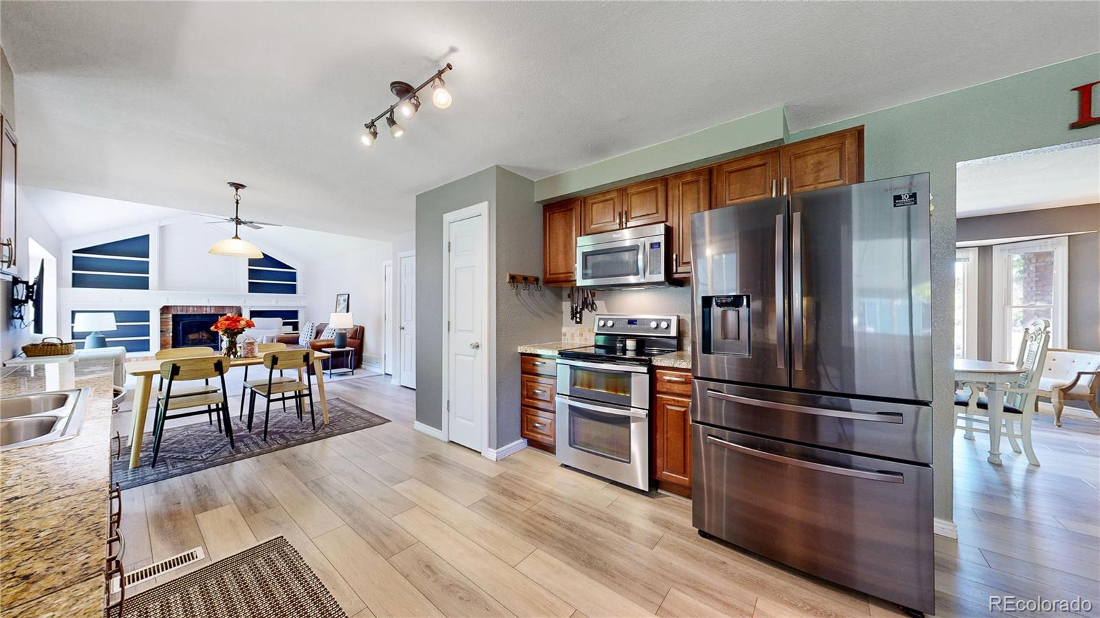 MLS Image #10 for 982 e 130th circle,thornton, Colorado