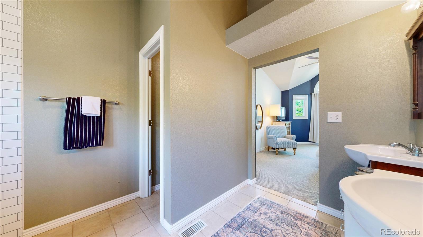 MLS Image #18 for 982 e 130th circle,thornton, Colorado