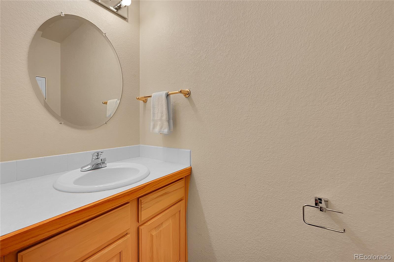 MLS Image #27 for 56920 e 42nd court,strasburg, Colorado