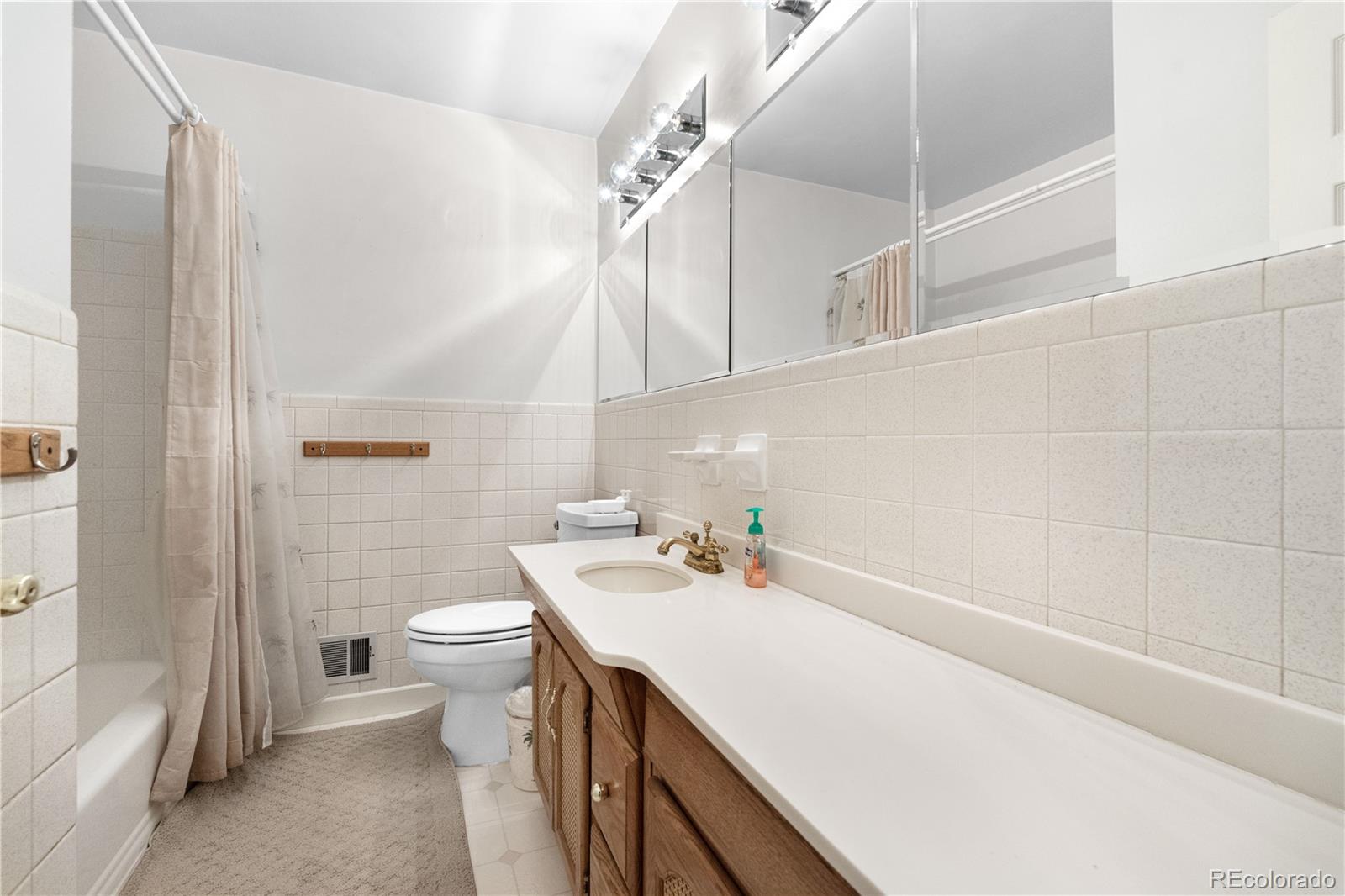 MLS Image #18 for 10330  melody drive,northglenn, Colorado