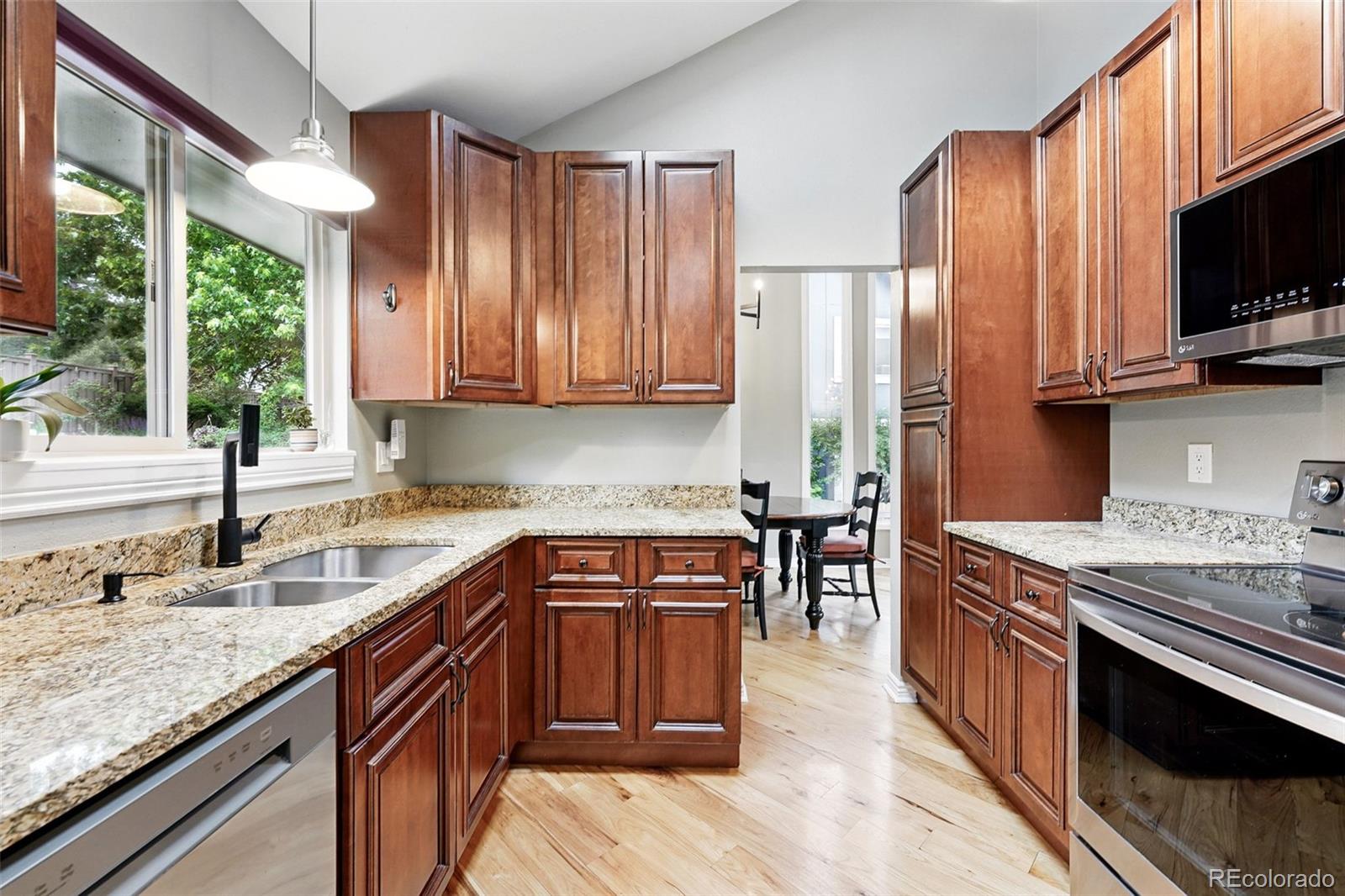 MLS Image #3 for 6248 e mineral place,centennial, Colorado