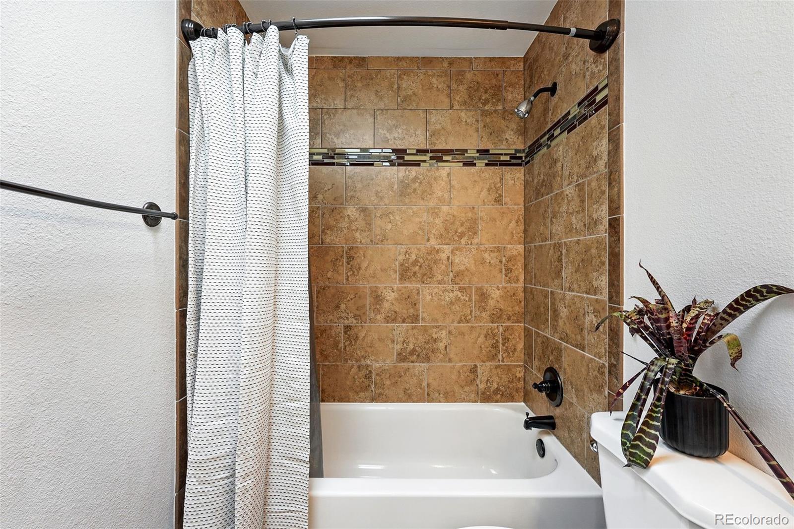 MLS Image #31 for 6248 e mineral place,centennial, Colorado