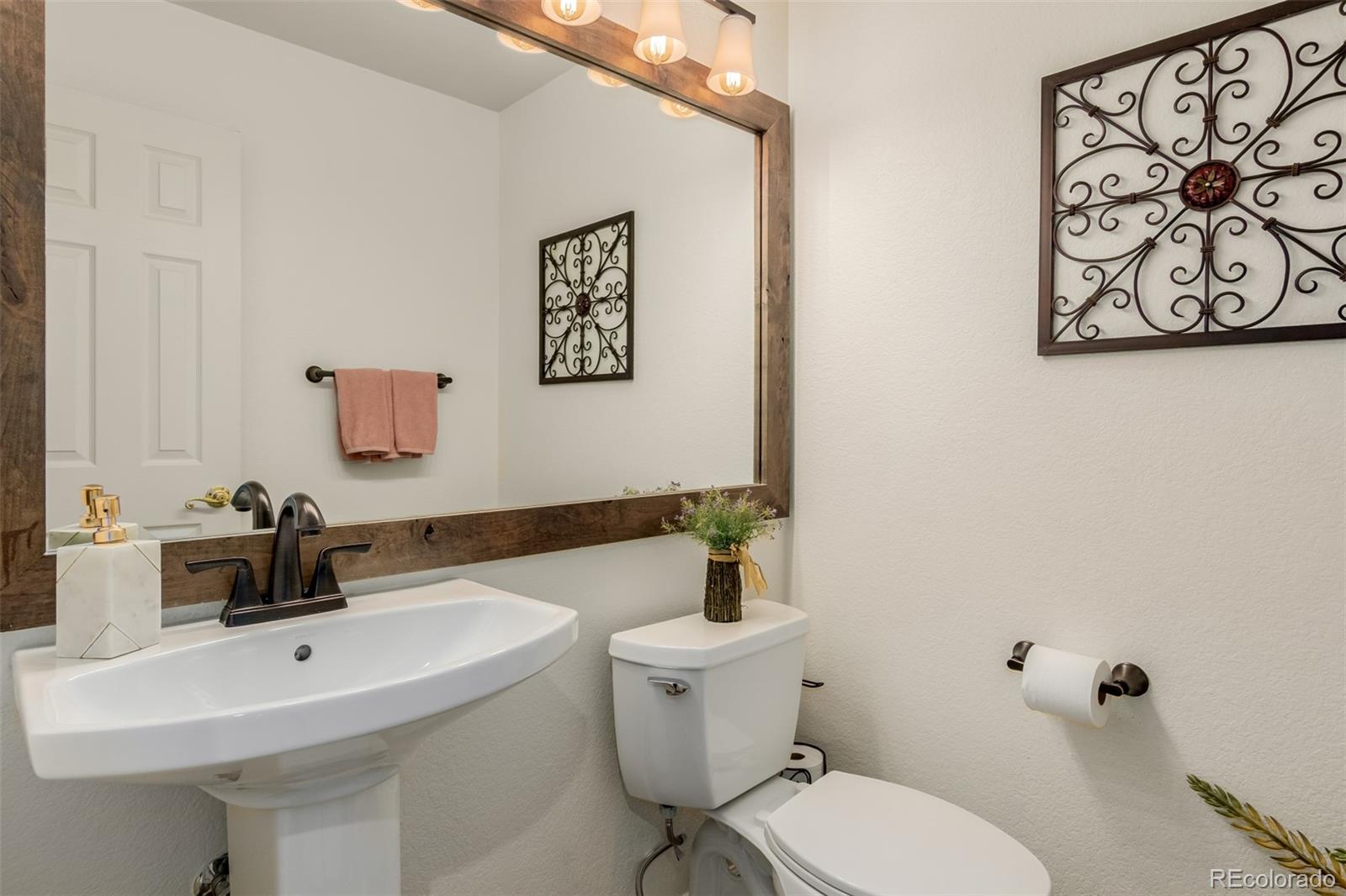 MLS Image #13 for 20182 e maplewood place,centennial, Colorado