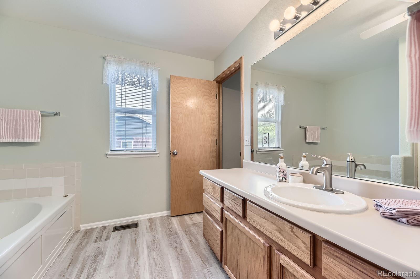 MLS Image #19 for 2209 s flanders street,aurora, Colorado
