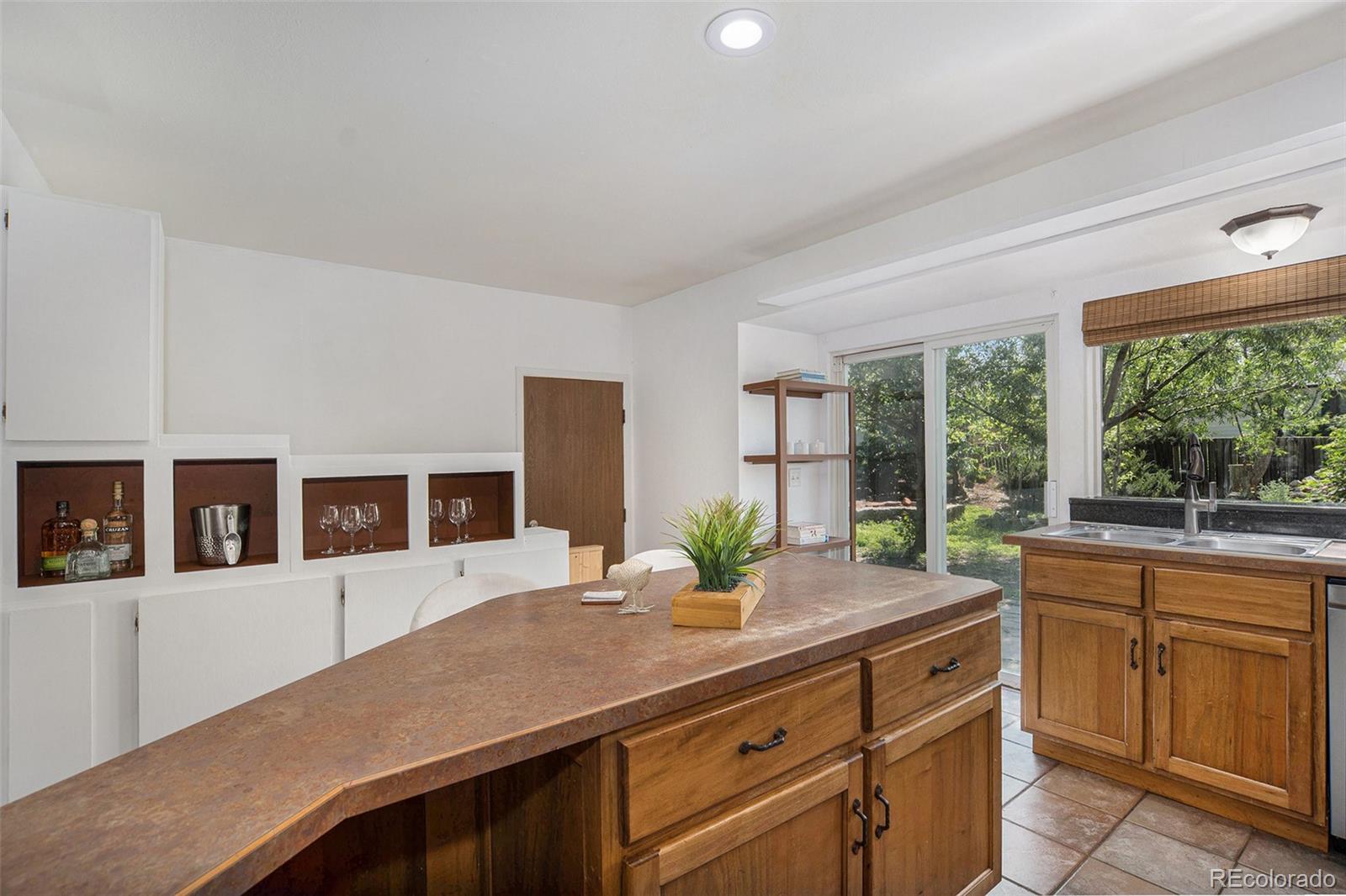 MLS Image #10 for 14797 e temple drive,aurora, Colorado