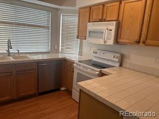 MLS Image #4 for 19939  mitchell circle,denver, Colorado