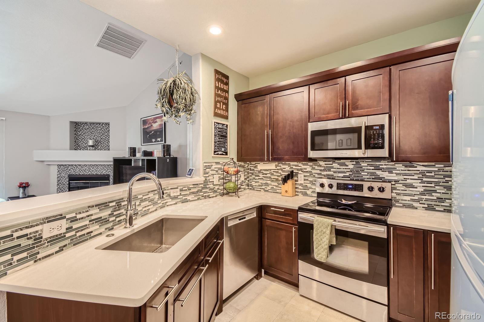 MLS Image #7 for 7409 s alkire street,littleton, Colorado