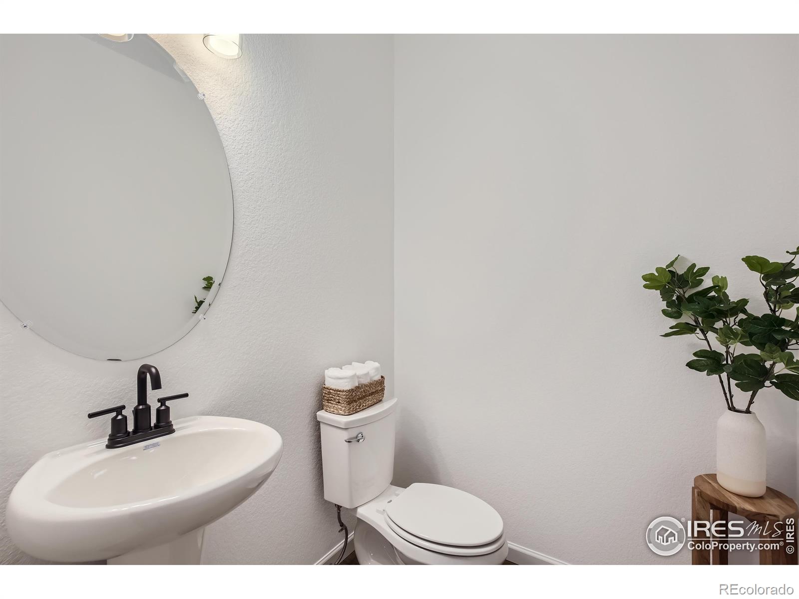 MLS Image #5 for 945  abbot lane,fort collins, Colorado