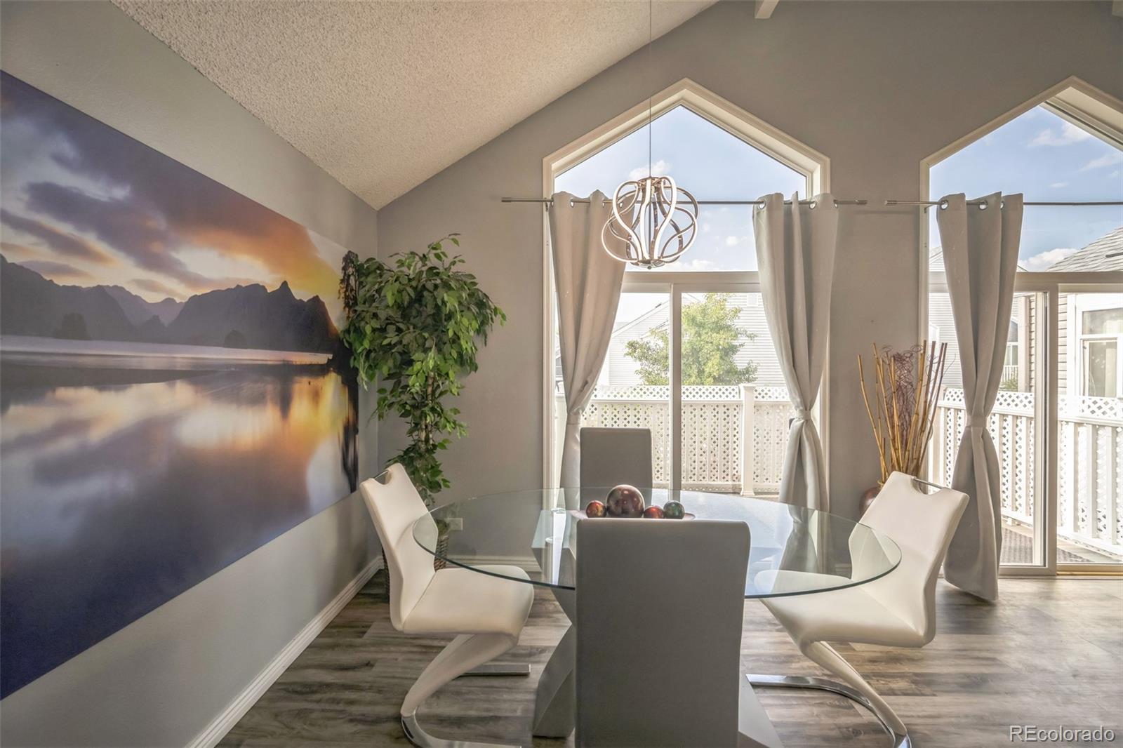 MLS Image #18 for 3331 s monaco parkway,denver, Colorado