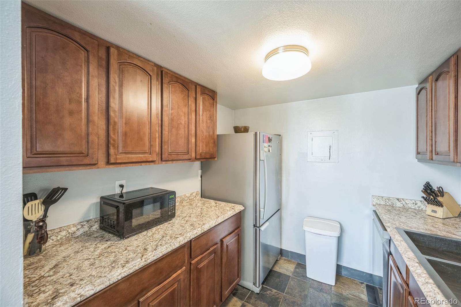 MLS Image #24 for 3331 s monaco parkway,denver, Colorado