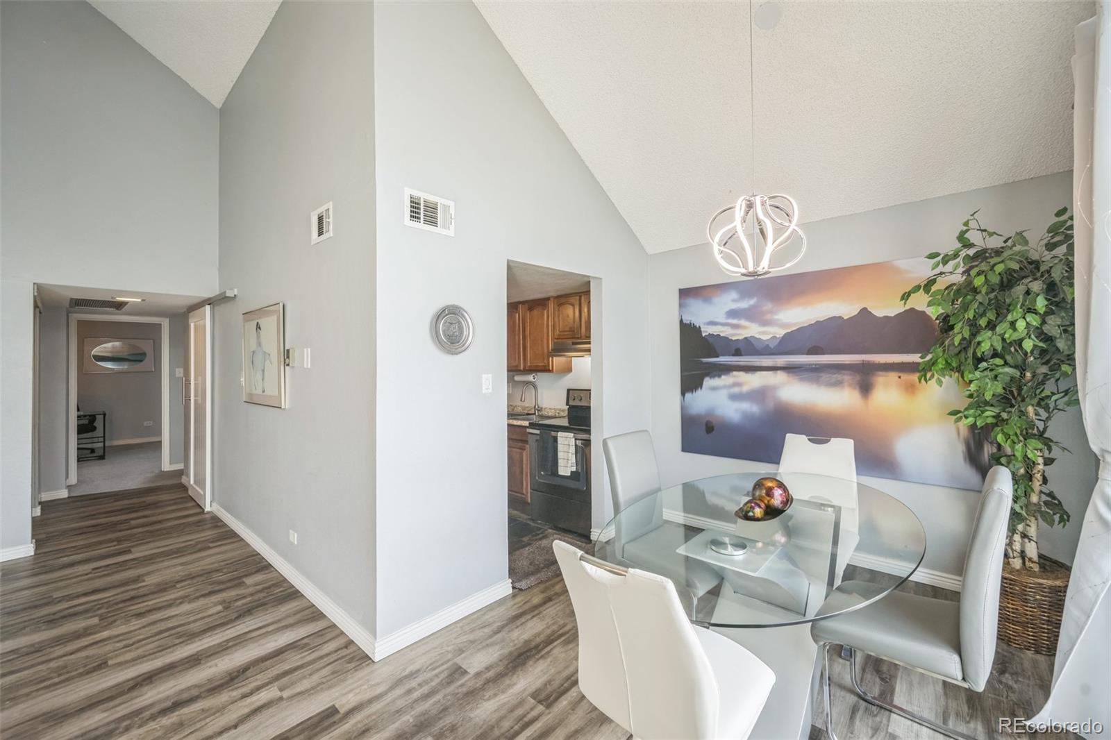MLS Image #26 for 3331 s monaco parkway,denver, Colorado